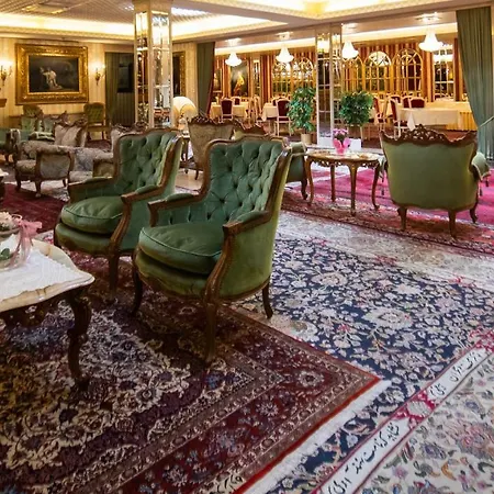 Palais Porcia Hotel 4*