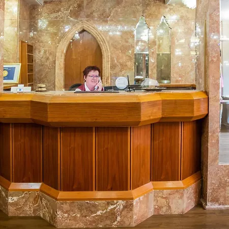 Otel Palais Porcia 4*