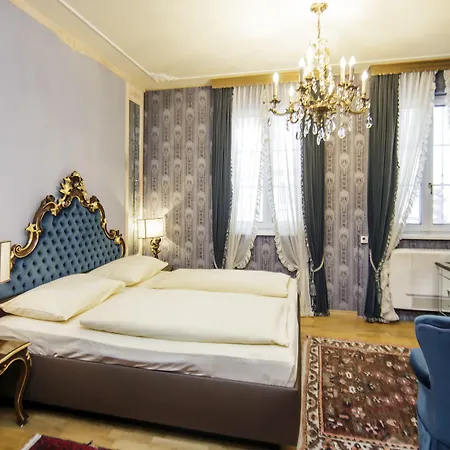 Palais Porcia Klagenfurt am Woerthersee