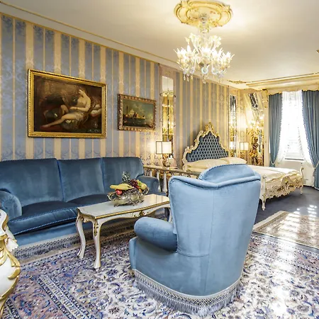 Palais Porcia Otel Klagenfurt am Woerthersee