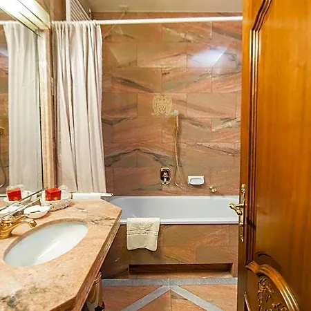 فندق Palais Porcia كلاغنفورت