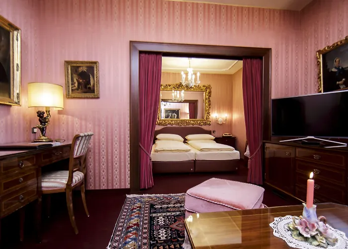 Palais Porcia Szálloda Klagenfurt am Woerthersee